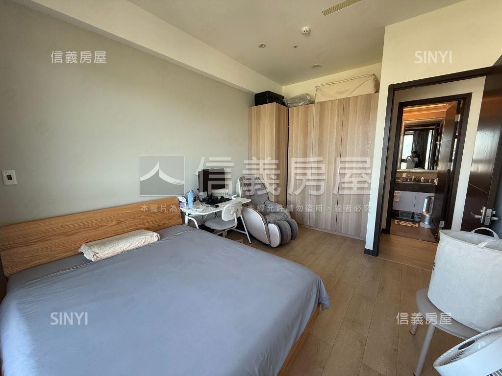 新宿高樓２房景觀大車位房屋室內格局與周邊環境