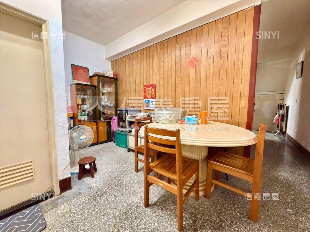 清幽好宅門前寬敞房屋室內格局與周邊環境