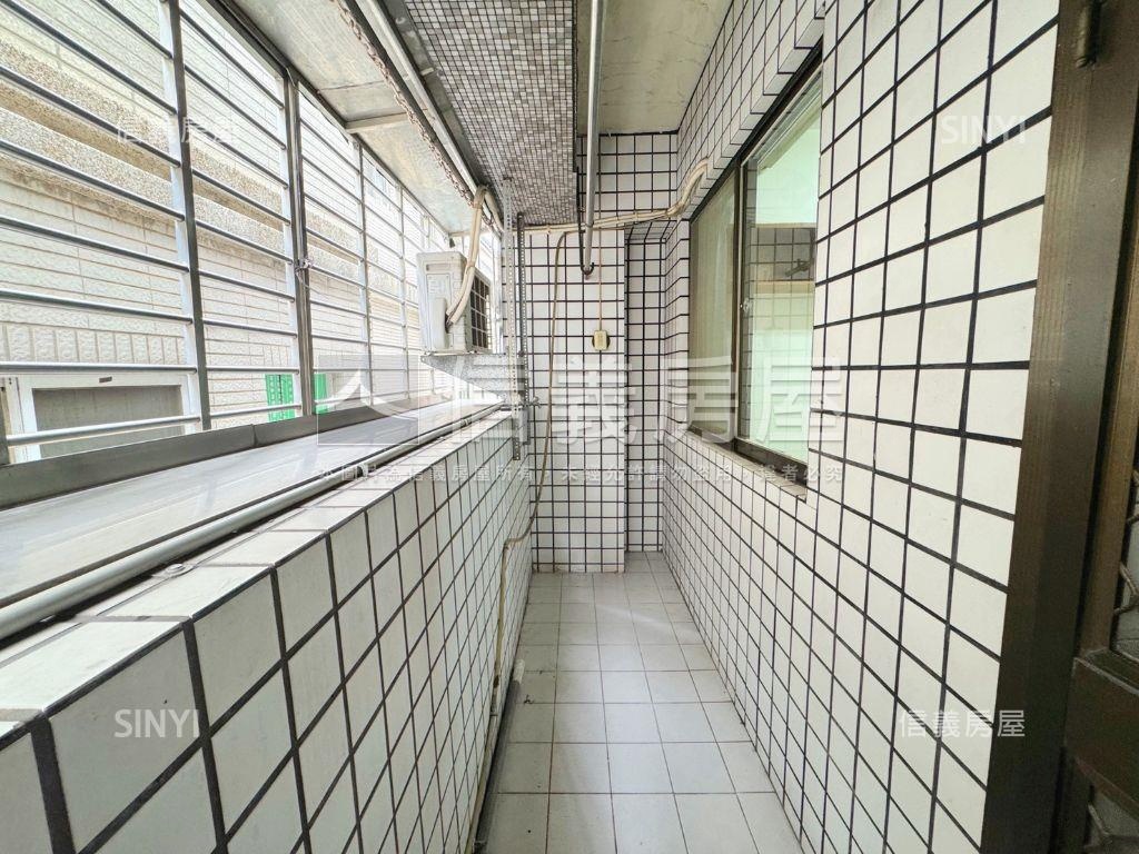 帥！近國光花市三房平車讚房屋室內格局與周邊環境