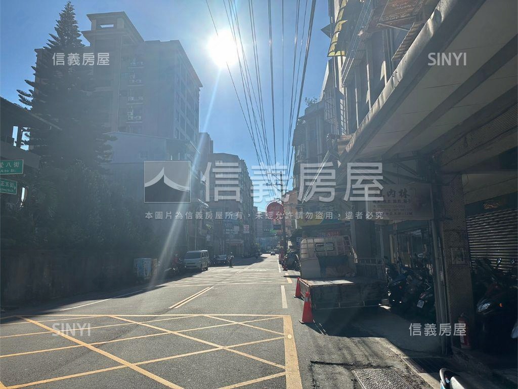 專任中正五街黃金透天店面房屋室內格局與周邊環境