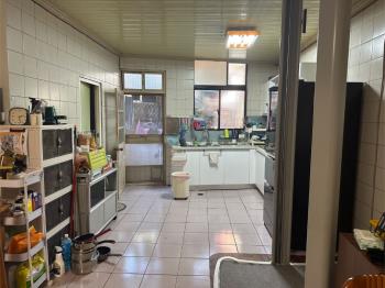 專任中正五街黃金透天店面