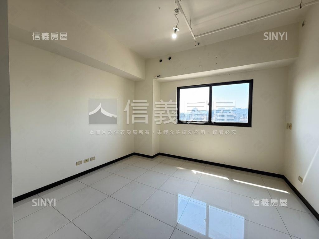 ［新接］幸福悠美三房車位房屋室內格局與周邊環境