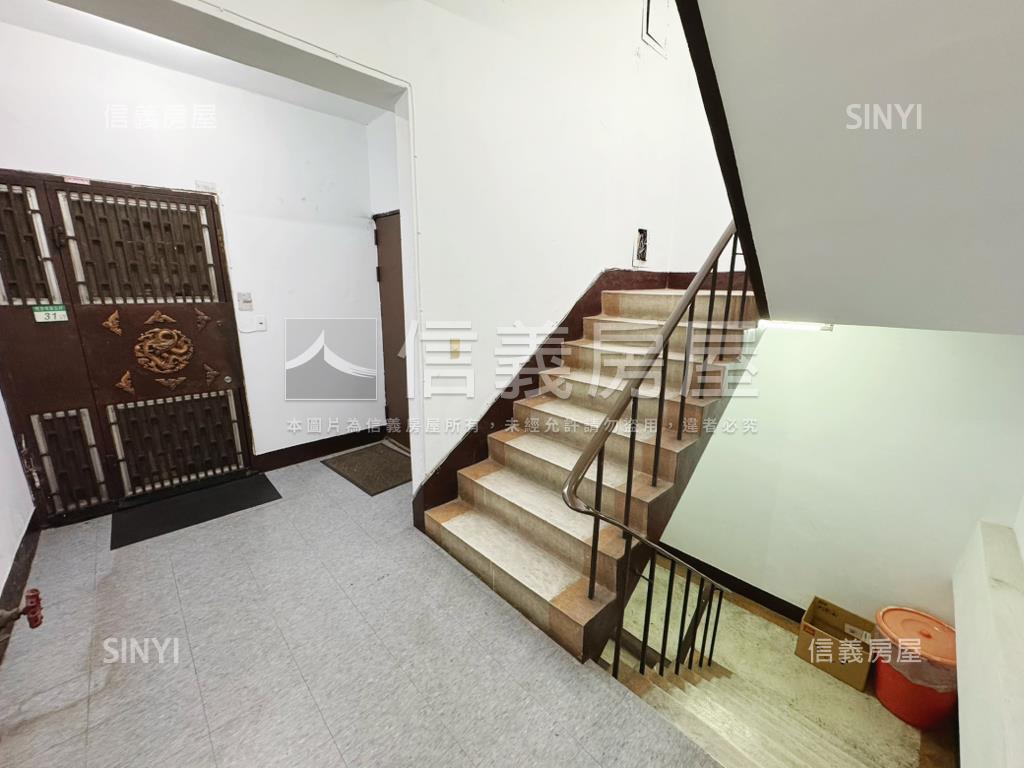 南京光復高樓住辦房屋室內格局與周邊環境