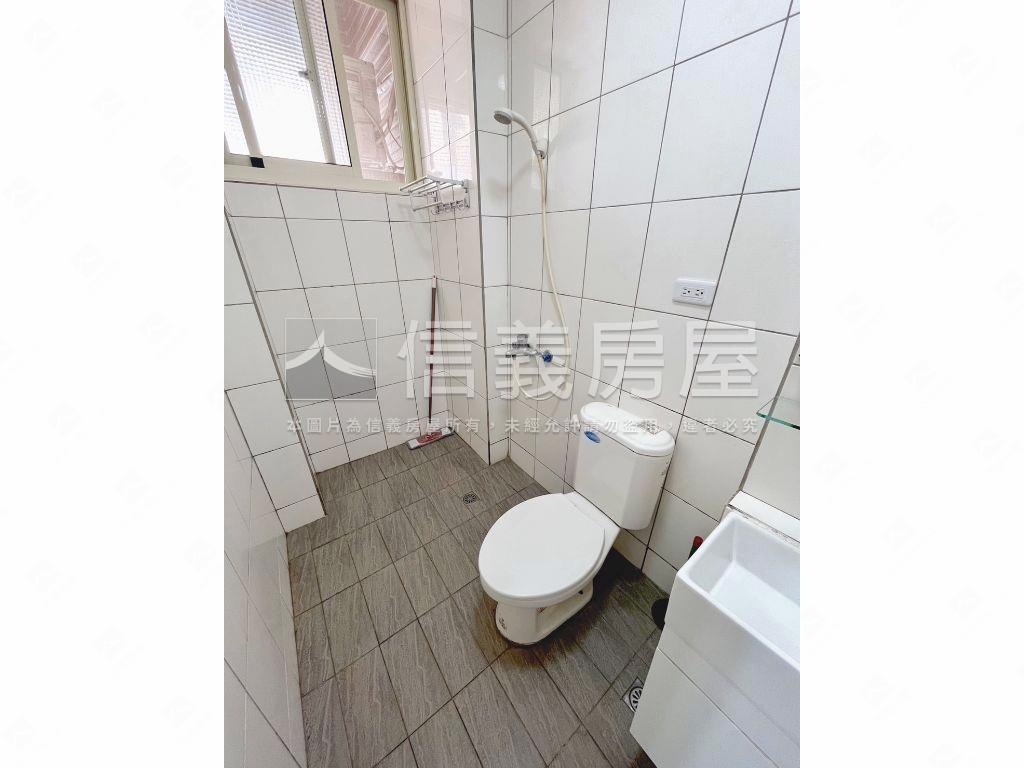 一中街滿租金雞母房屋室內格局與周邊環境