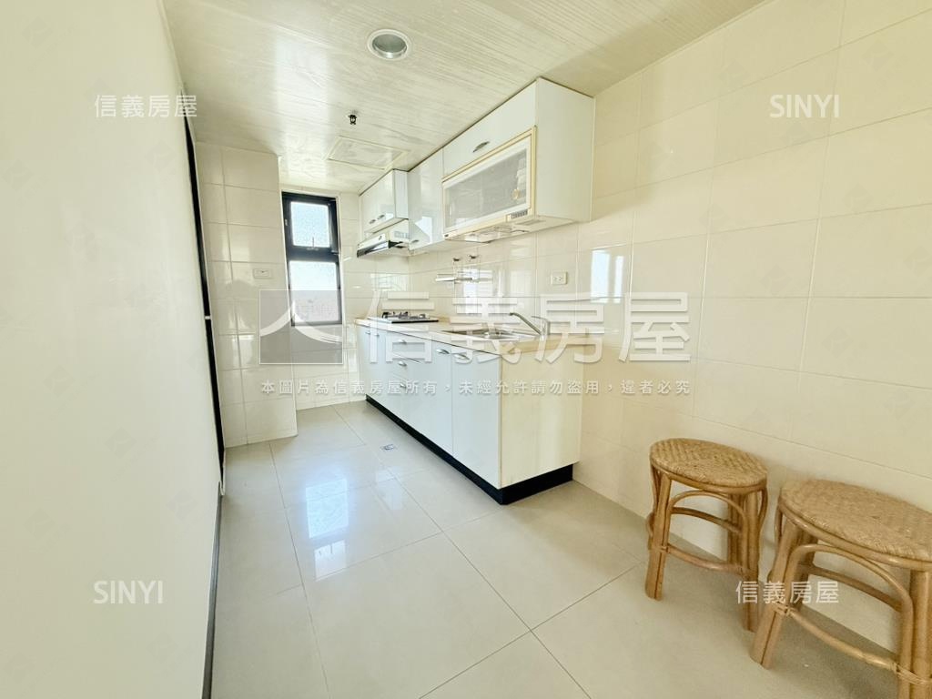 公園麗緻值得鑑賞質感三房房屋室內格局與周邊環境