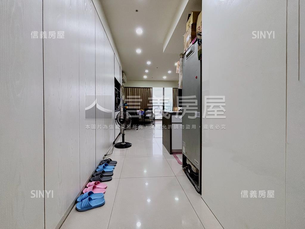 翠堤河岸｜次頂樓三房平車房屋室內格局與周邊環境