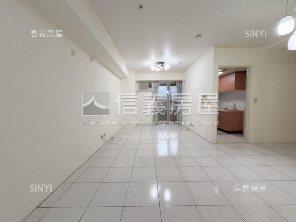 近汐科國泰登峰成家兩房房屋室內格局與周邊環境