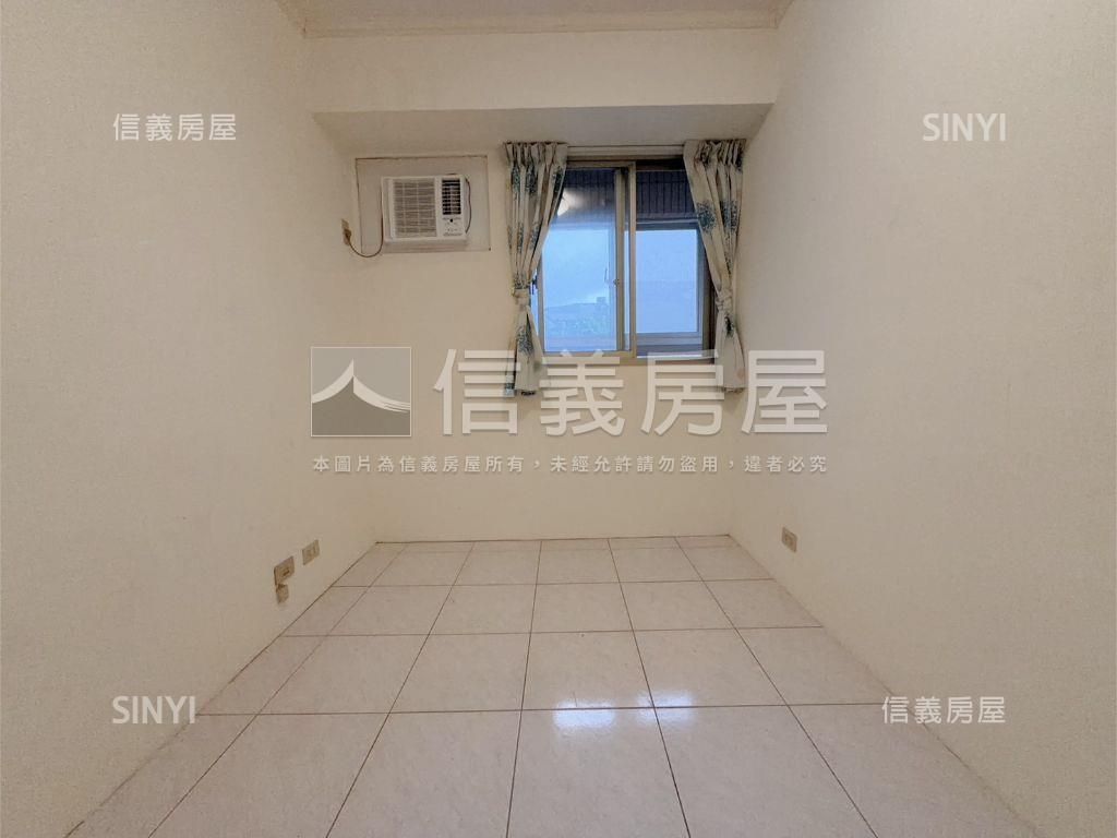 近汐科國泰登峰成家兩房房屋室內格局與周邊環境