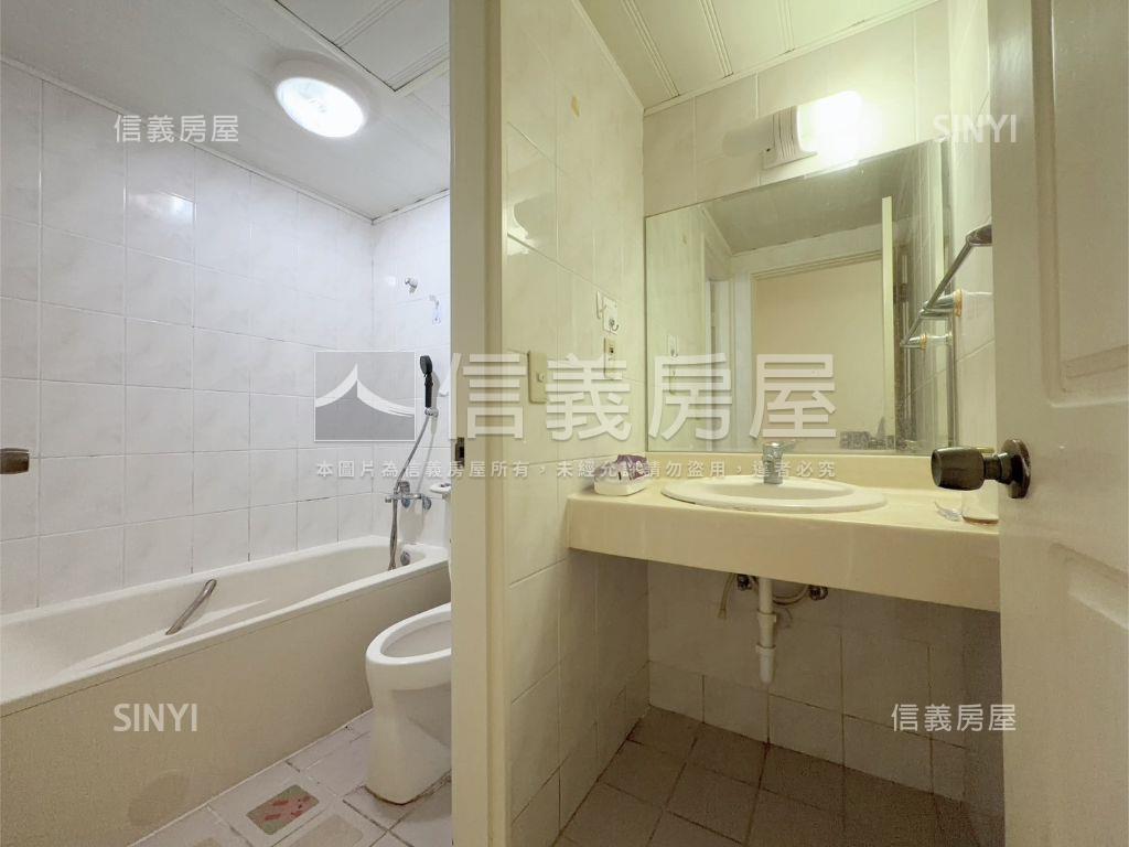 近汐科國泰登峰成家兩房房屋室內格局與周邊環境