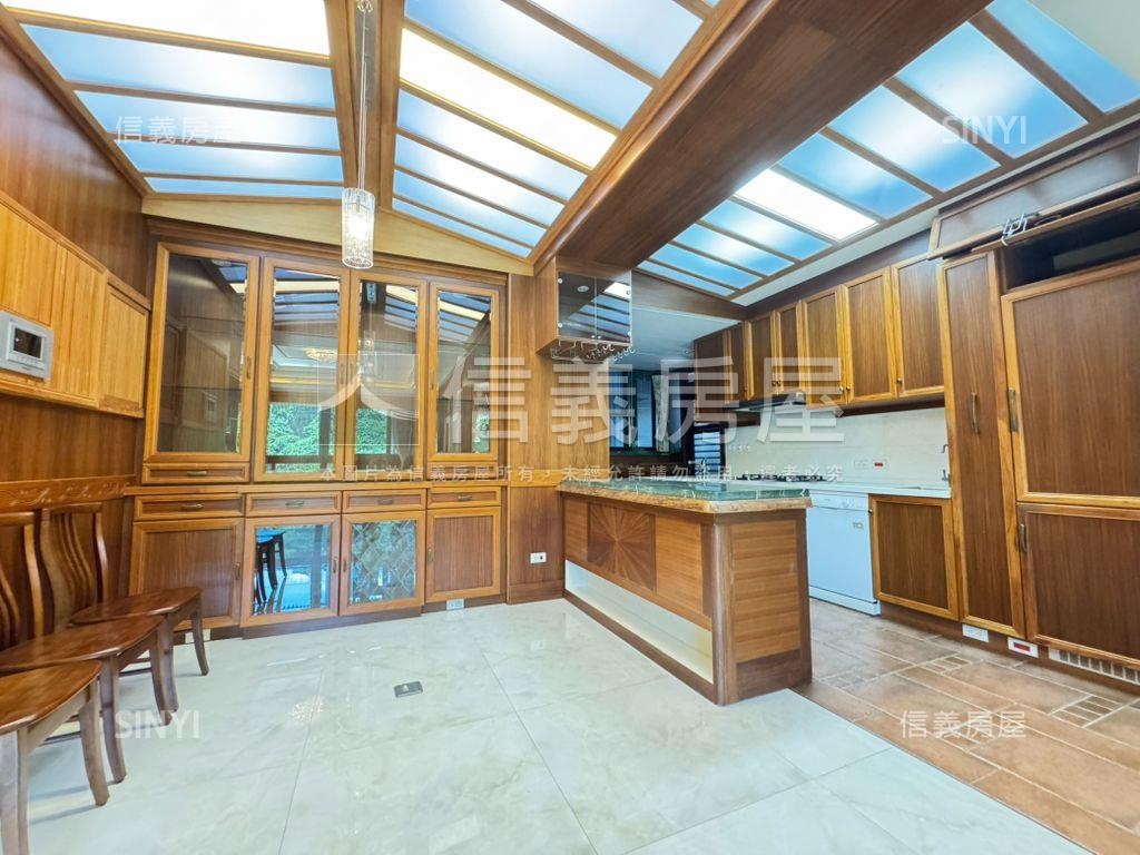 天母之御綠意生活房屋室內格局與周邊環境