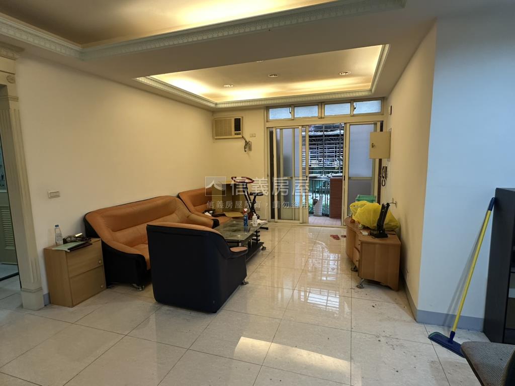長安街方正公寓２樓房屋室內格局與周邊環境