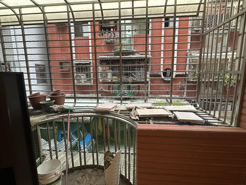 長安街方正公寓２樓房屋室內格局與周邊環境