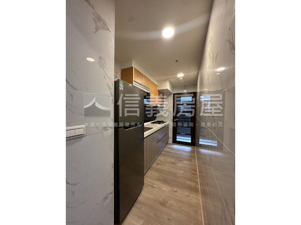 馬年誠售次高樓層景觀三房房屋室內格局與周邊環境