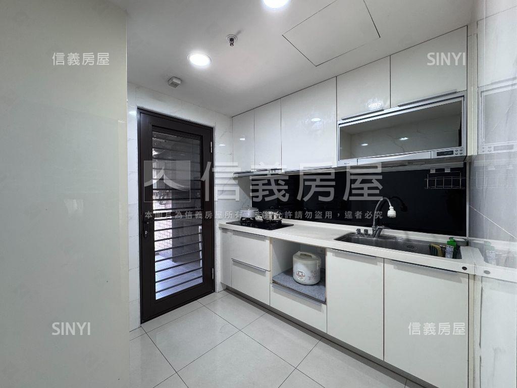 彩虹城質感２房溫馨首選房屋室內格局與周邊環境