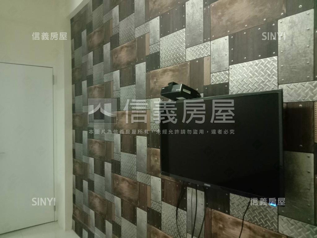 中區第二市場旁收租透天房屋室內格局與周邊環境
