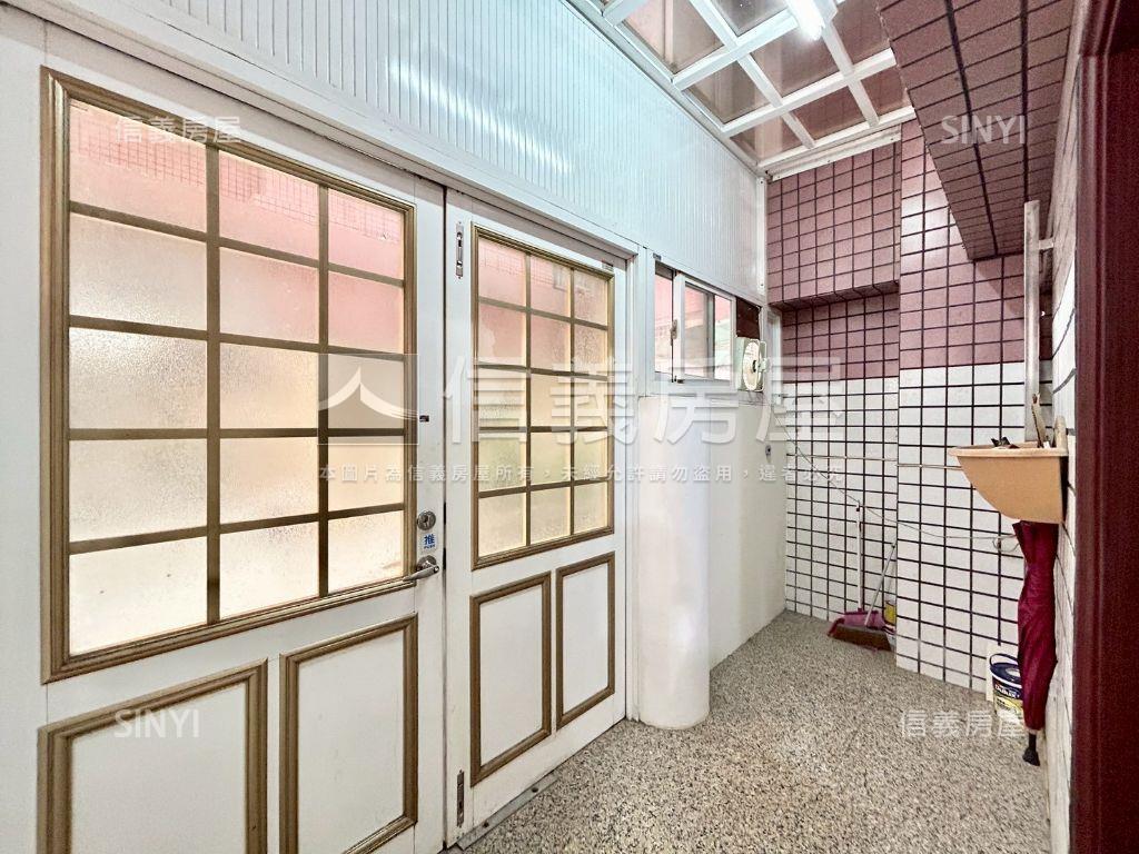 近竹北車站大空間含車位房屋室內格局與周邊環境