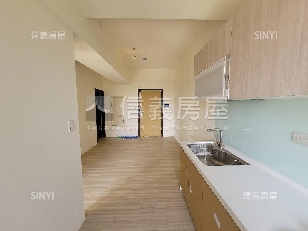 低總價小資成家✦兩房車位房屋室內格局與周邊環境