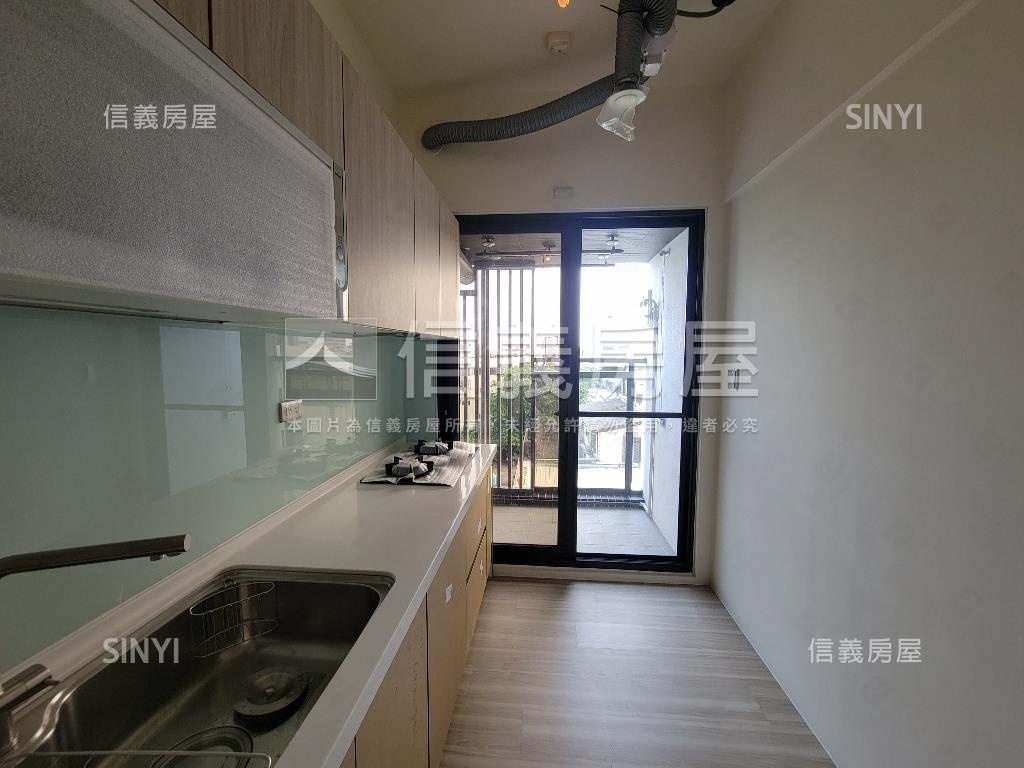 低總價小資成家✦兩房車位房屋室內格局與周邊環境