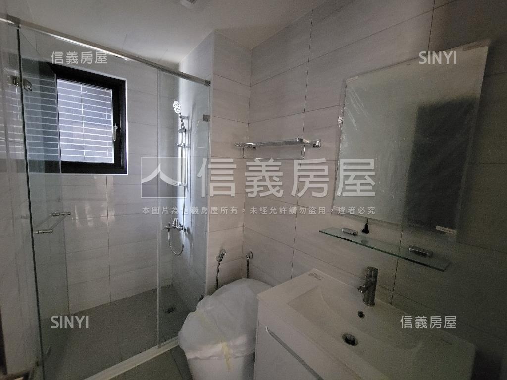 低總價小資成家✦兩房車位房屋室內格局與周邊環境