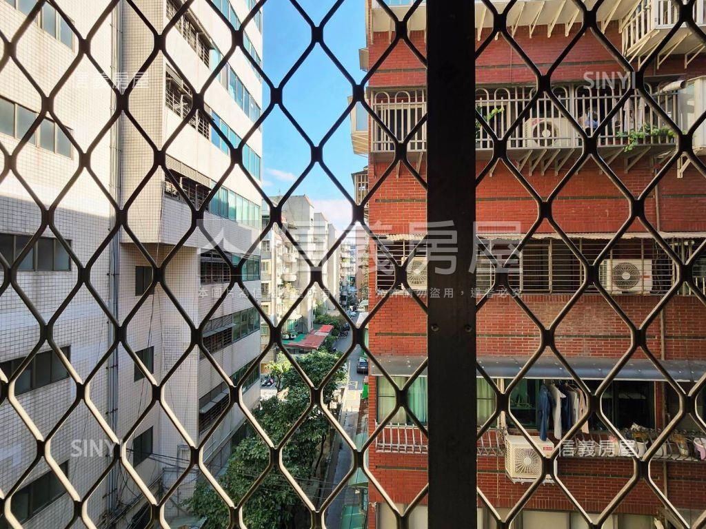 吉祥華廈京華小品房屋室內格局與周邊環境