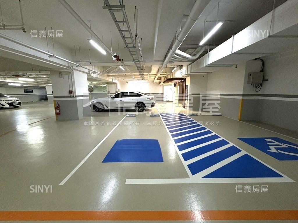 光之匯全新裝潢兩房平車房屋室內格局與周邊環境