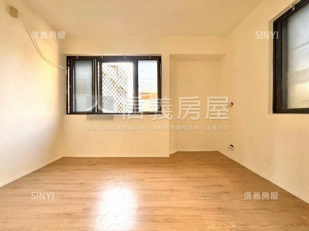 高科大｜邊間三房｜公寓房屋室內格局與周邊環境