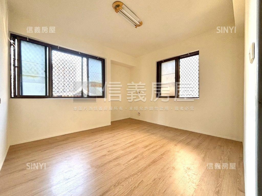 高科大｜邊間三房｜公寓房屋室內格局與周邊環境