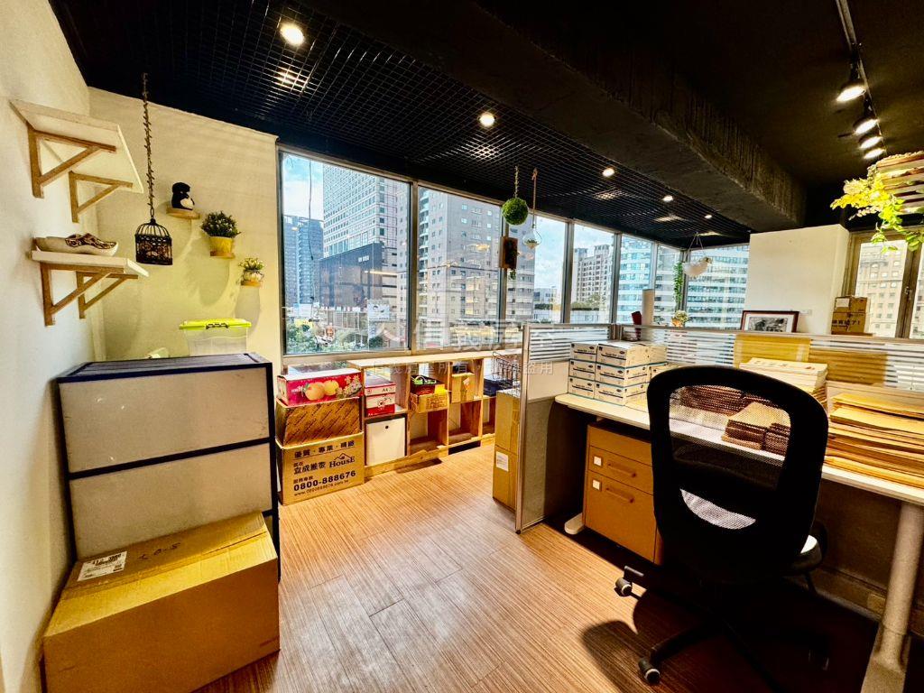 傑聯智慧大樓７樓面草悟道房屋室內格局與周邊環境