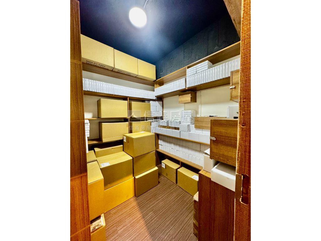 傑聯智慧大樓７樓面草悟道房屋室內格局與周邊環境