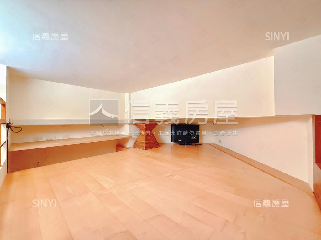 捷運景安天情後棟美宅房屋室內格局與周邊環境