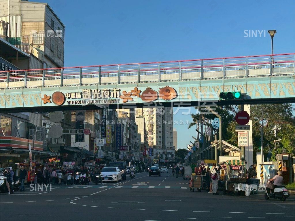 辦公咖啡廳大空間房屋室內格局與周邊環境