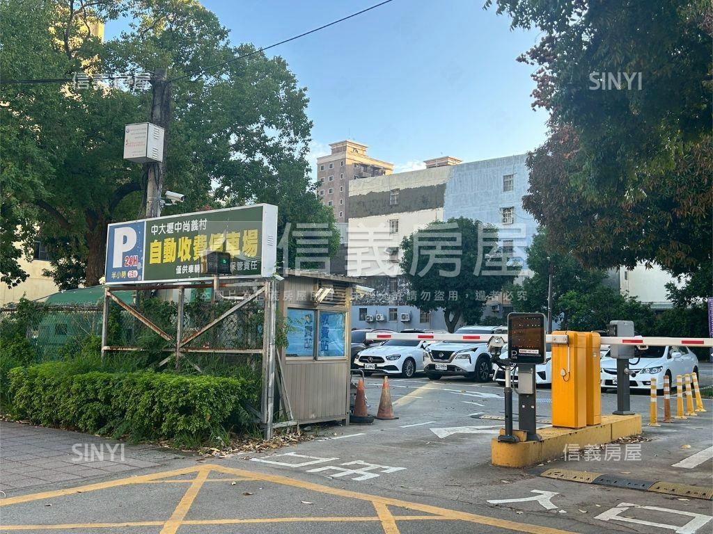 辦公咖啡廳大空間房屋室內格局與周邊環境