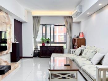 觀闊面公園美四房平車