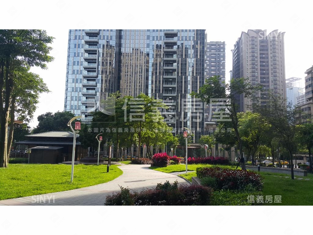 特區大陸工程謙岳‧水釉房屋室內格局與周邊環境