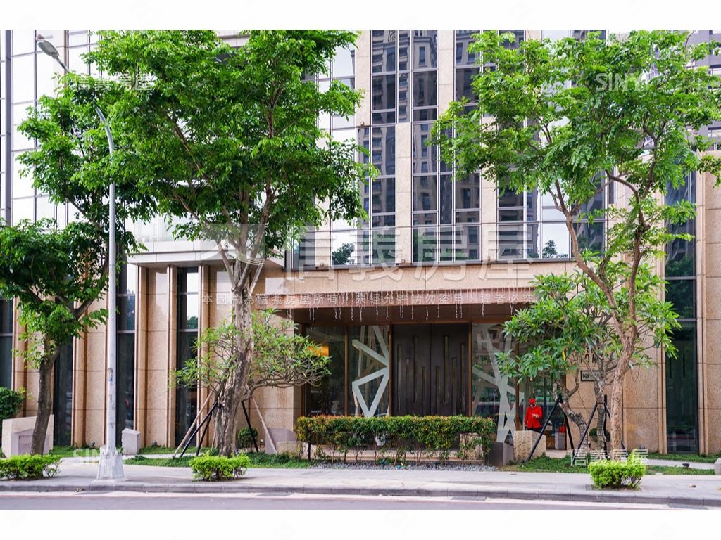 特區大陸工程謙岳‧水釉房屋室內格局與周邊環境