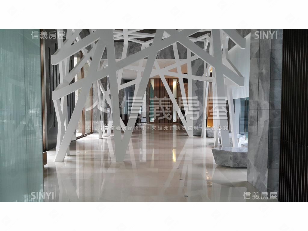 特區大陸工程謙岳‧水釉房屋室內格局與周邊環境