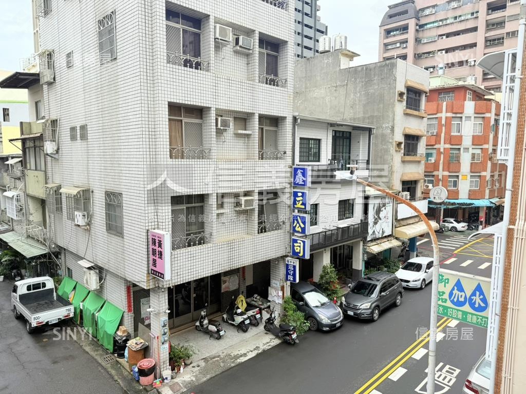 近火車站三角窗透店房屋室內格局與周邊環境