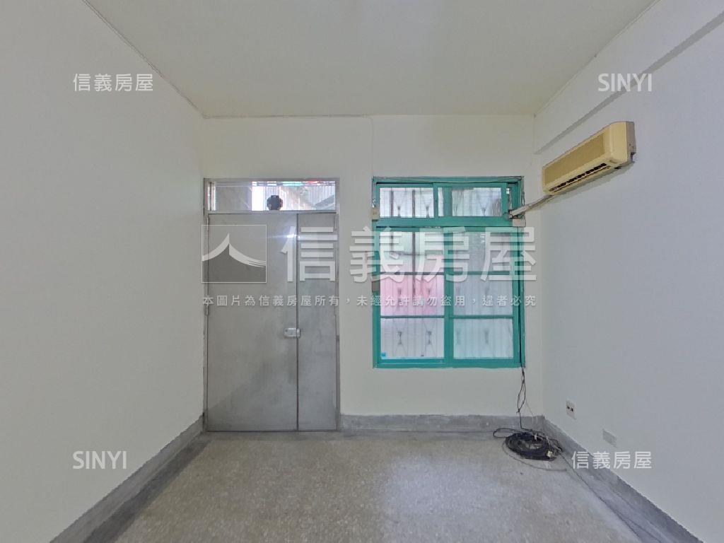 稀有一樓與一塊土地房屋室內格局與周邊環境