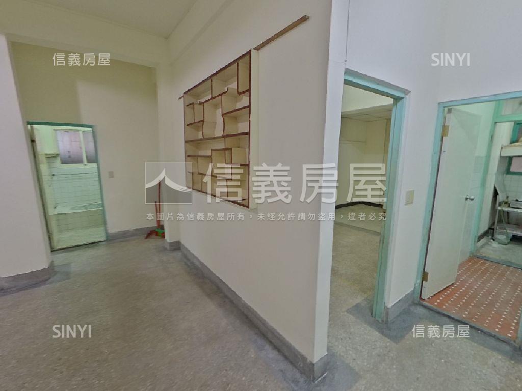 稀有一樓與一塊土地房屋室內格局與周邊環境