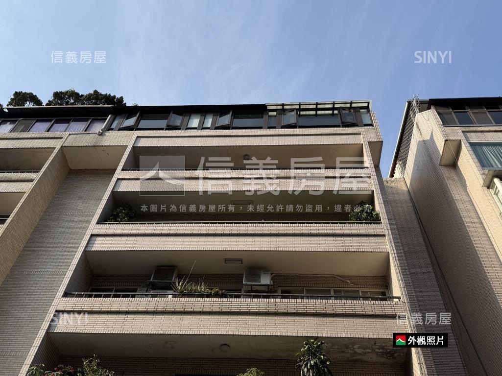 香檳綠蔭雅緻四房房屋室內格局與周邊環境