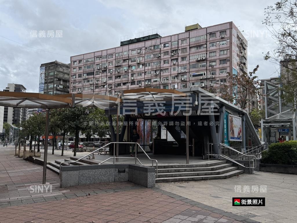 香檳綠蔭雅緻四房房屋室內格局與周邊環境