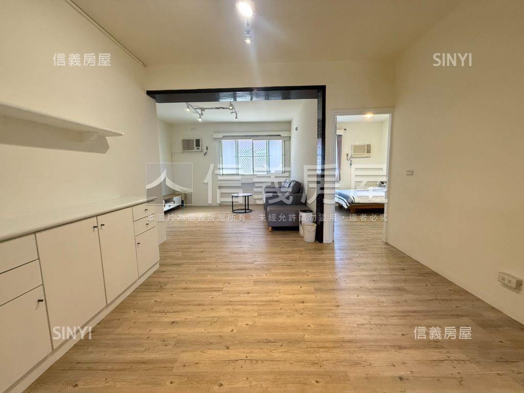 駁二在旁採光漂亮美宅房屋室內格局與周邊環境