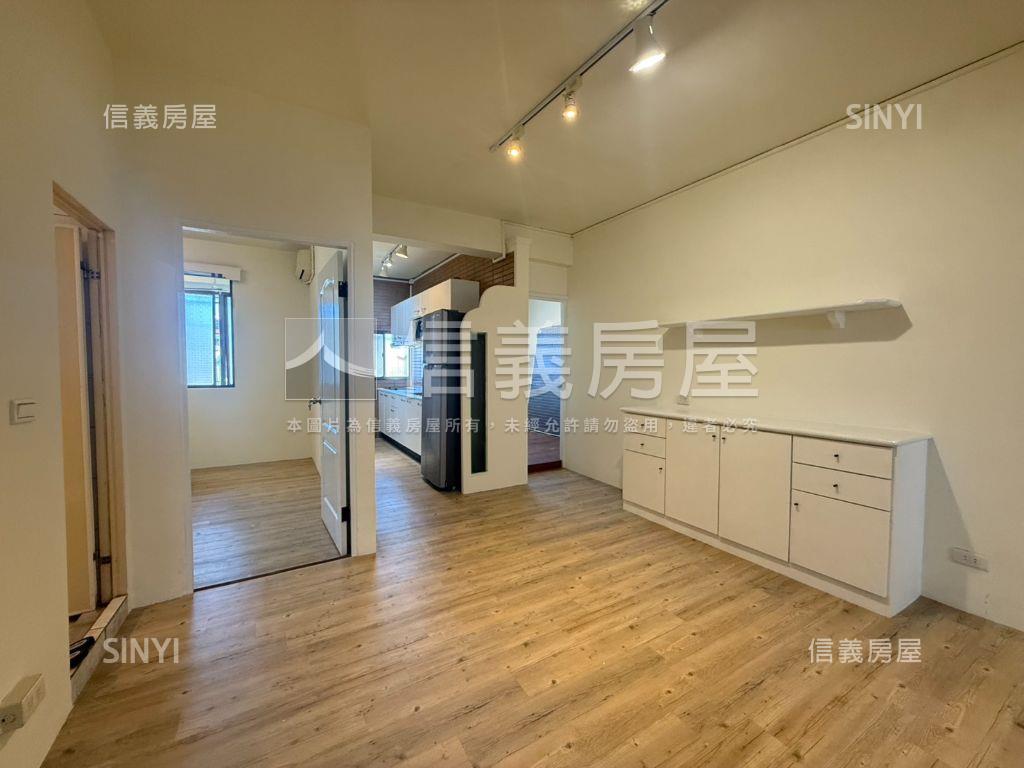 駁二在旁採光漂亮美宅房屋室內格局與周邊環境