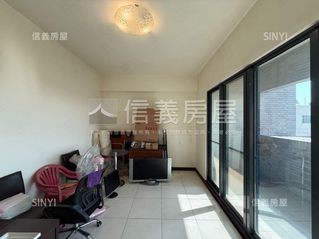 市區㊣中正路財富爆發透天房屋室內格局與周邊環境