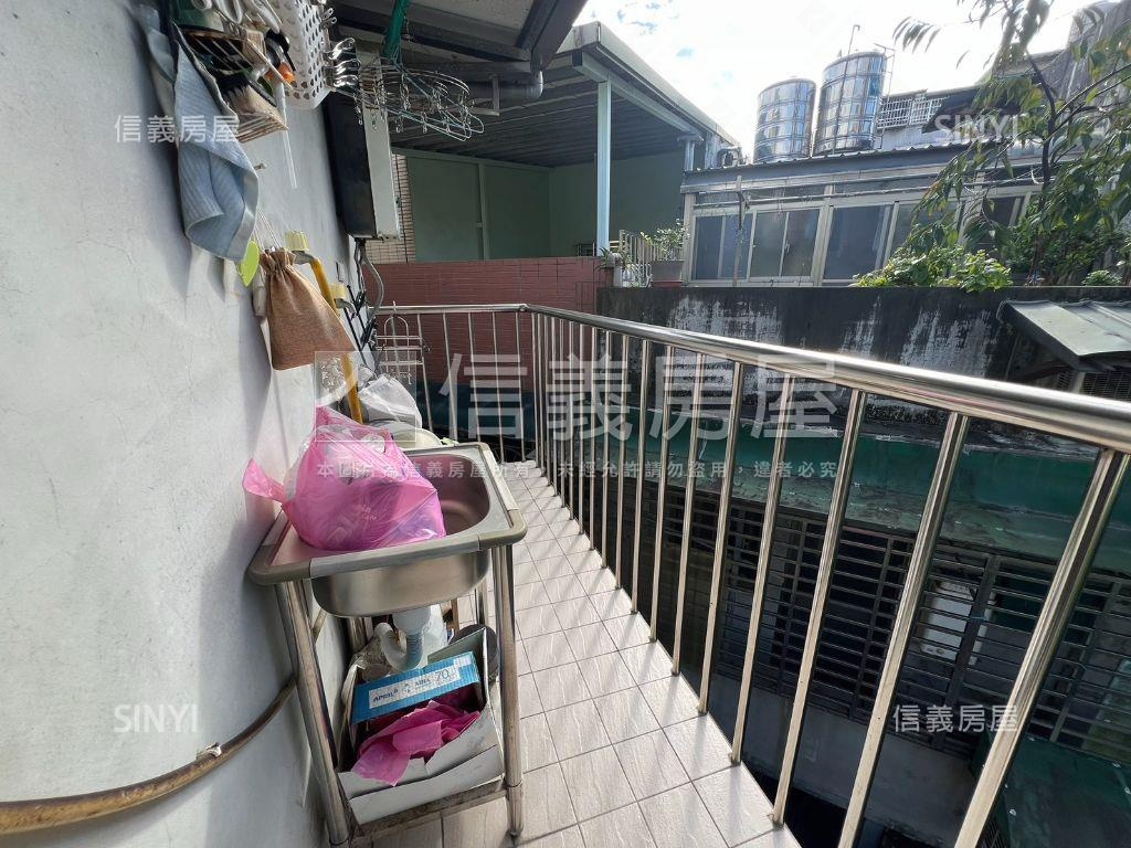 育英街靜巷美透天房屋室內格局與周邊環境