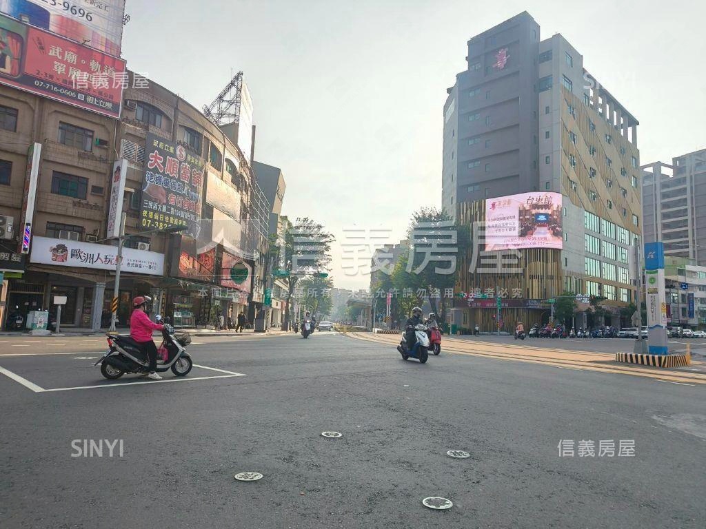 近科工館面寬公寓一樓房屋室內格局與周邊環境