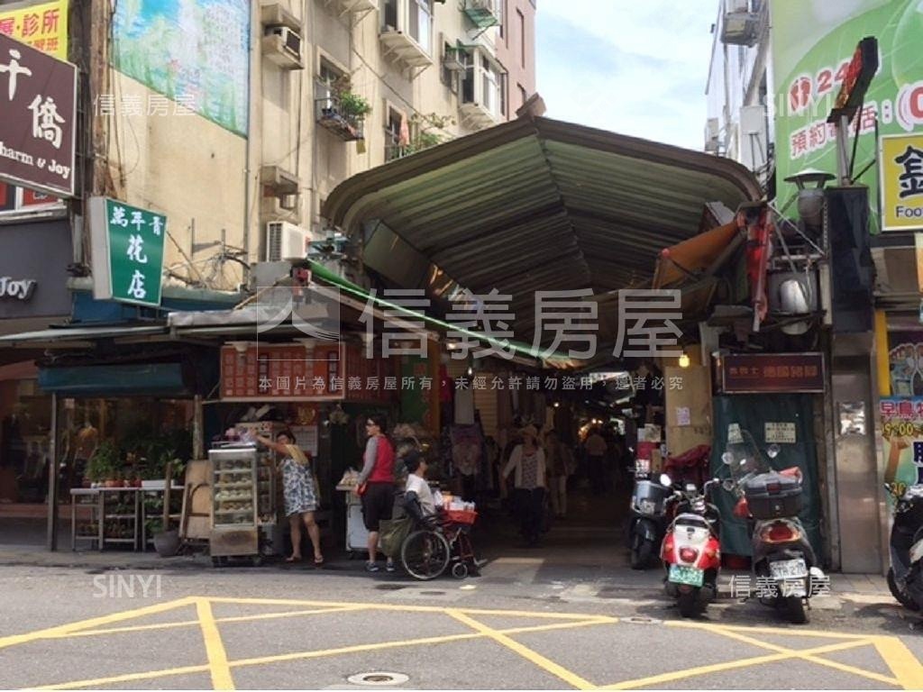 農安街晴光夜市角窗金店房屋室內格局與周邊環境