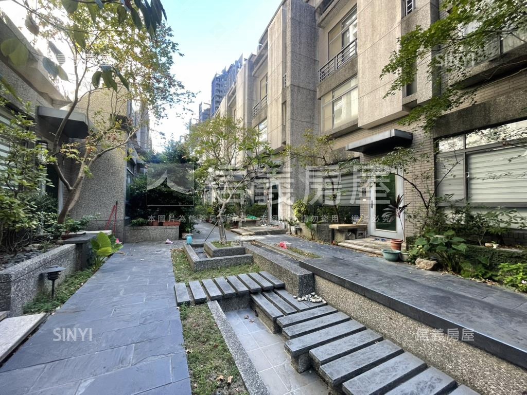 春福喆園採光美透天房屋室內格局與周邊環境