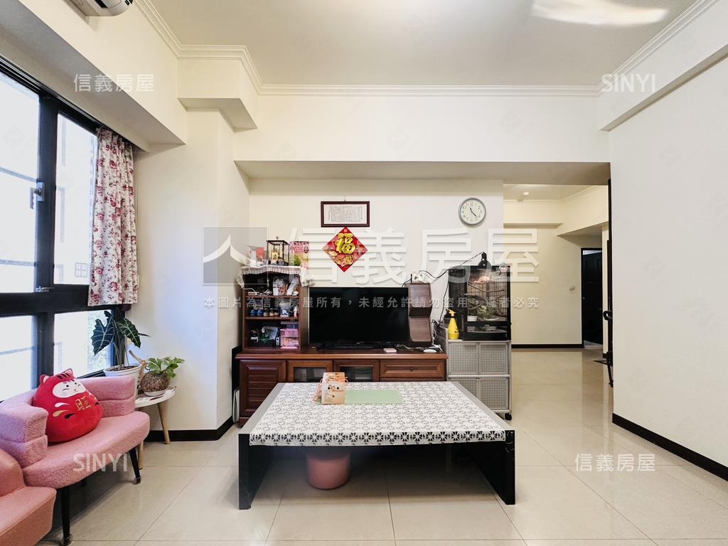 愛在歐洲。通風美三房車位房屋室內格局與周邊環境