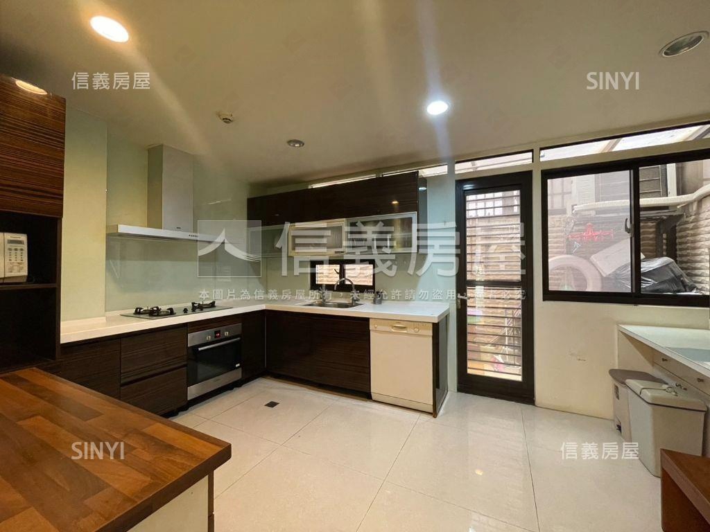 ★青埔竹逸領袖會館別墅房屋室內格局與周邊環境